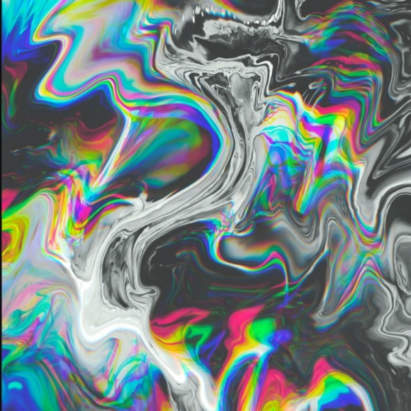 Profile Picture of Emma Presler (@mmapresler) on Poshmark