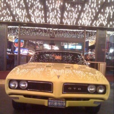 Profile Picture of Bryan Leeper (@pigskinexec) on Twitter