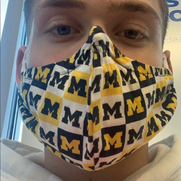 Profile Picture of Matthew Bellick (@mbellick) on Poshmark