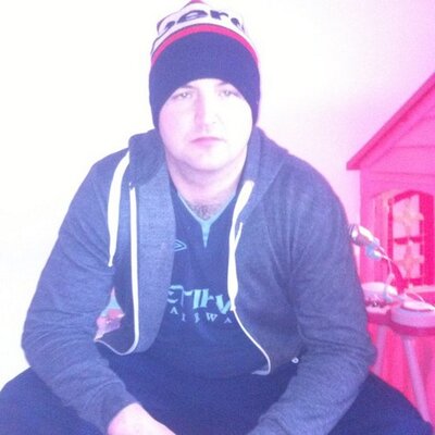 Profile Picture of Aaron Larkin (@Aaronlarkin84) on Twitter