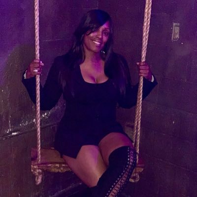 Profile Picture of Sherry CoCo (@swtsherry3) on Twitter