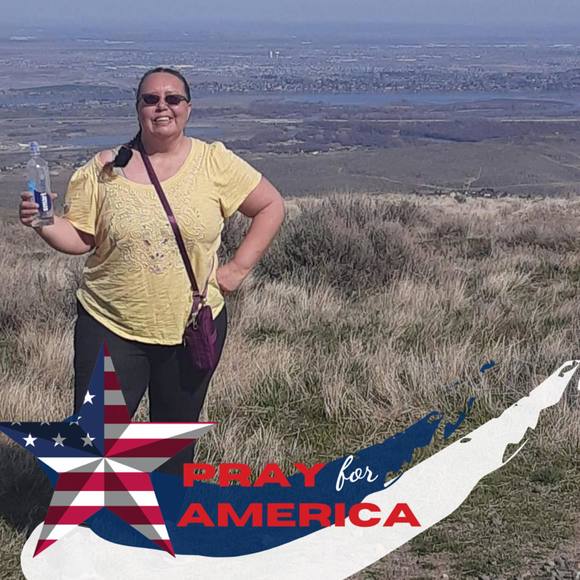 Tanya Davison - Poshmark Profile Picture of Tanya Davison (@tanyandavison) on Poshmark