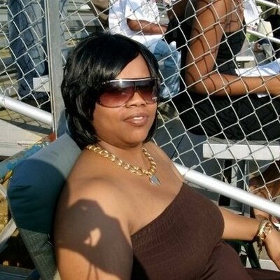 Profile Picture of Shonda Reid (@ShondaReid) on Twitter