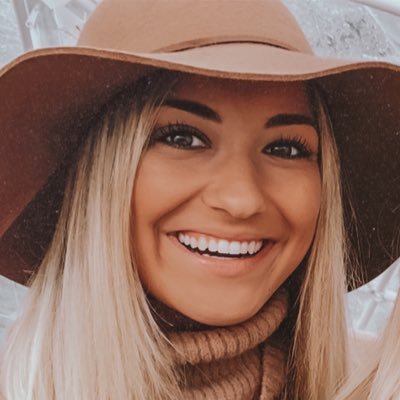 Profile Picture of Amanda Miller (@a___millz) on Twitter