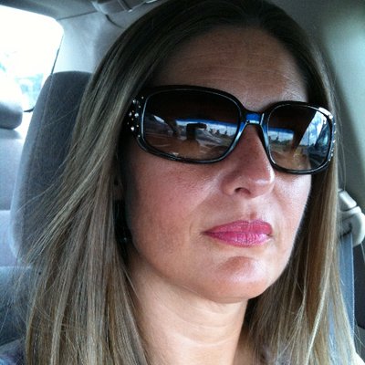 Profile Picture of Dawn Buss Smith Kenn (@BussKenn) on Twitter