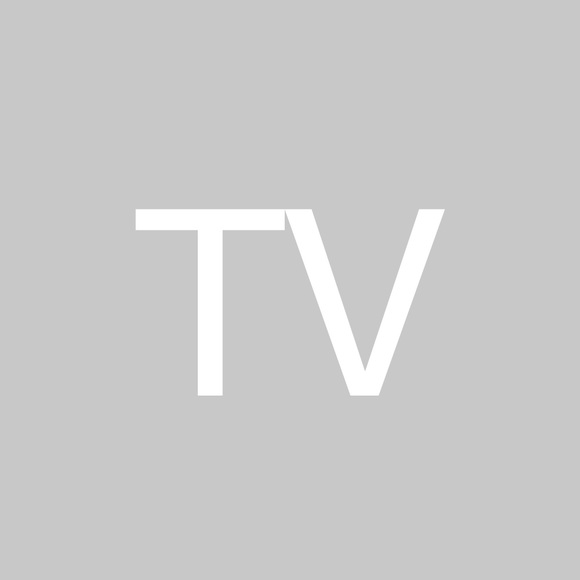 Profile Picture of Tiffany Vanscoyk (@tscoyk) on Poshmark