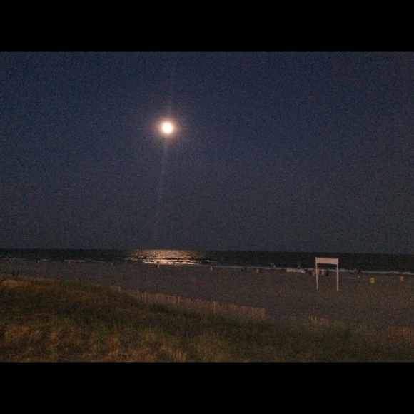 Profile Picture of Brynn Jackowski (@bhocky24) on Poshmark