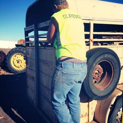 Profile Picture of John Glave (@Glave47) on Twitter