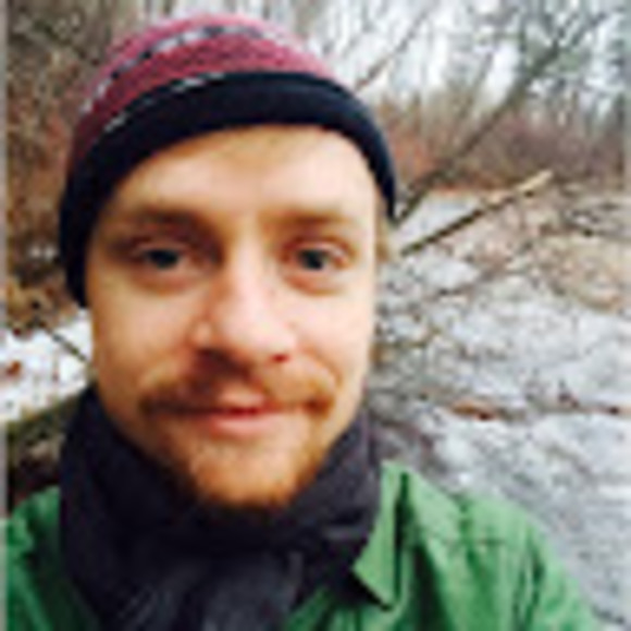 Profile Picture of Ian Finch (@ianfinch) on Poshmark