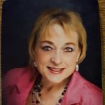 Profile Picture of Phyllis Olson (@snilepotdsnet) on Instagram