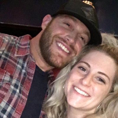 Profile Picture of Allison Schreter (@AllisonSchreter) on Twitter