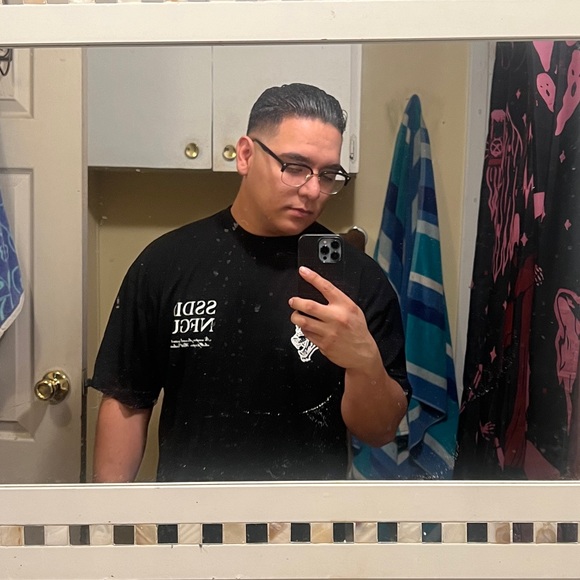 Profile Picture of Kevin Galvan (@_kevingalvan_) on Poshmark