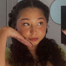 Profile Picture of Lily (@lilyhawsey) on Pinterest