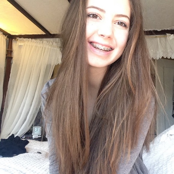 Profile Picture of Ingrid Specht (@spechtingrid9) on Poshmark