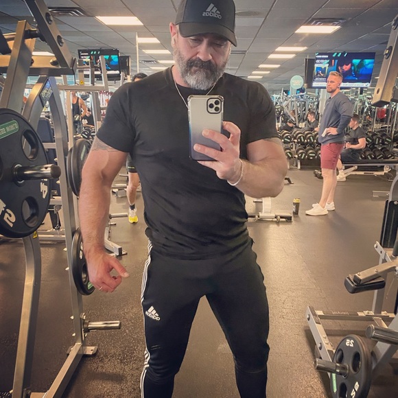 Profile Picture of Michael Maciag (@maciam2) on Poshmark