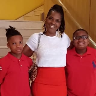 Profile Picture of Lashon Mills - Brockenbaugh (@shonshon22) on Instagram