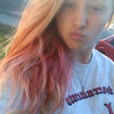 Profile Picture of Rachel Barry (@143clifford) on Twitter