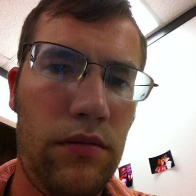 Profile Picture of Jonathan Holland (@urzaru) on Twitter