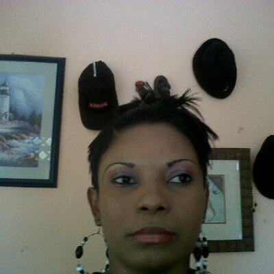 Profile Picture of Marlene Oliver (@islandgirhl24) on Twitter