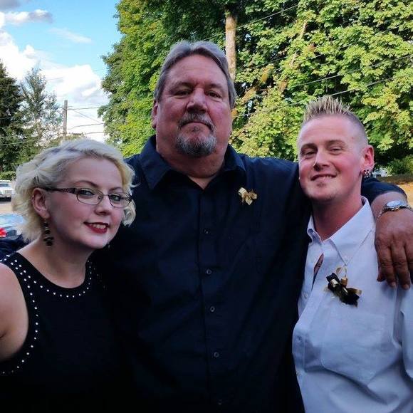 Kevin Waltemeyer - Poshmark Profile Picture of Kevin Waltemeyer (@vegasboy46) on Poshmark