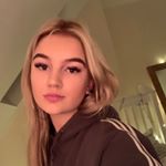 Profile Picture of lara (@lararowe) on Instagram