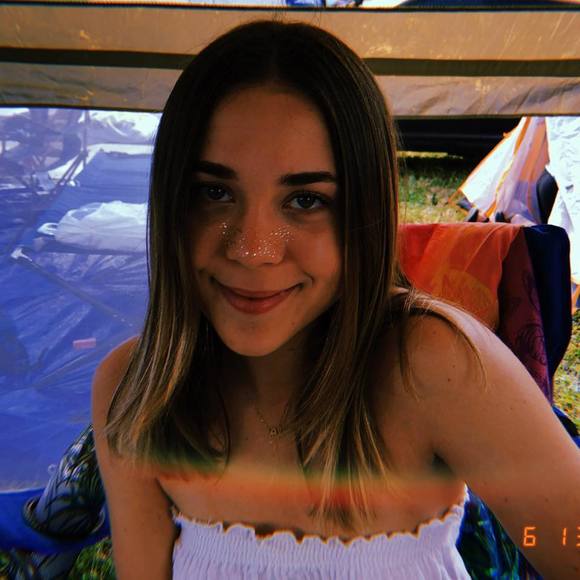 Profile Picture of Alex Hazday (@alexhazday) on Poshmark