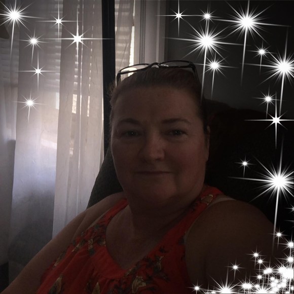 Profile Picture of Mary Jarabek (@maryjarabek) on Poshmark