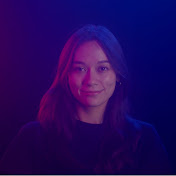 Profile Picture of Lauren Hannah (@laurennhannah) on Youtube