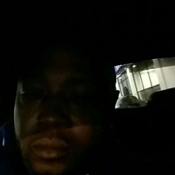 Profile Picture of Hasan Mcdaniels (@hasanlaq) on Poshmark