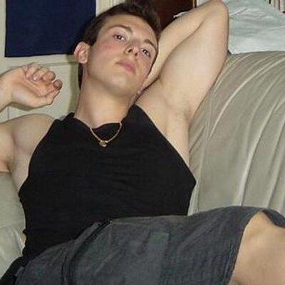 Profile Picture of Gianni Gian (@NotAdeeJay) on Twitter