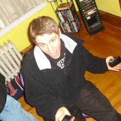 Robert Soucie - Twitter Profile Picture of Robert Soucie (@X3insanity17) on Twitter
