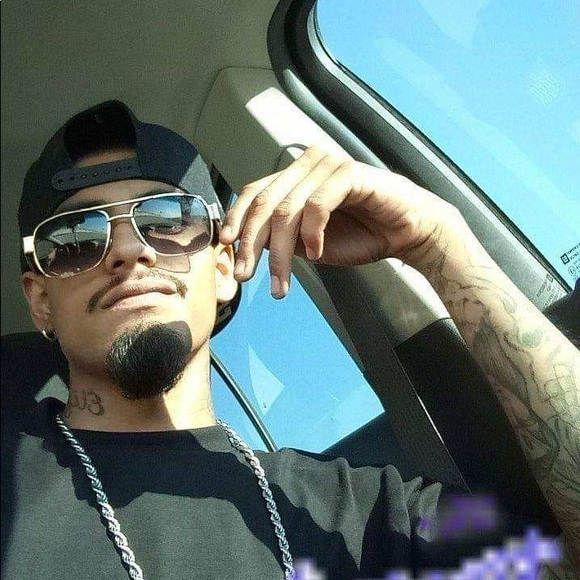 Profile Picture of Luis Rubio (@flakkomex93) on Poshmark