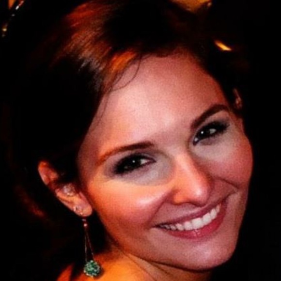 Profile Picture of Kristina Shute (@kss03151991) on Poshmark