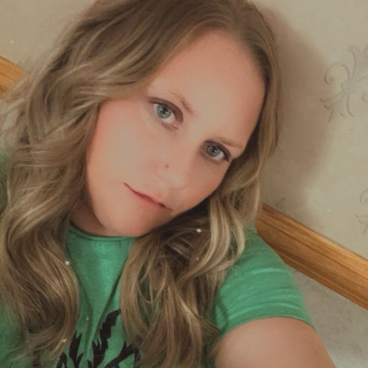 Profile Picture of Nicole Adkins (@nicoleadkins7717) on Tiktok