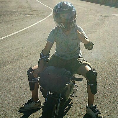 Profile Picture of andres stevenson (@andresstevenso5) on Twitter