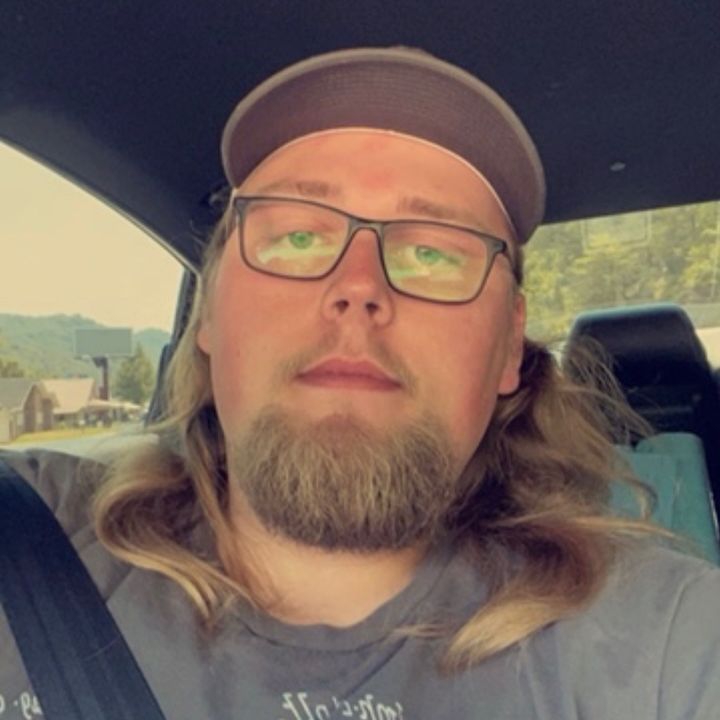 Profile Picture of Michael Compton (@michaelcompton60) on Tiktok