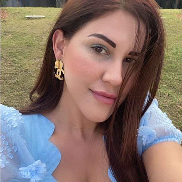 Profile Picture of Grethel Alvarez (@grethelgaby) on Poshmark