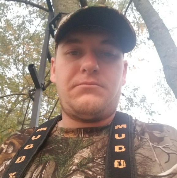 Profile Picture of Jeremy Frech (@jeremyfrech) on Poshmark