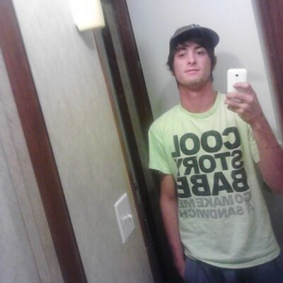 Profile Picture of Dylan Scott Dowd (@Hunner2010Dowd) on Twitter
