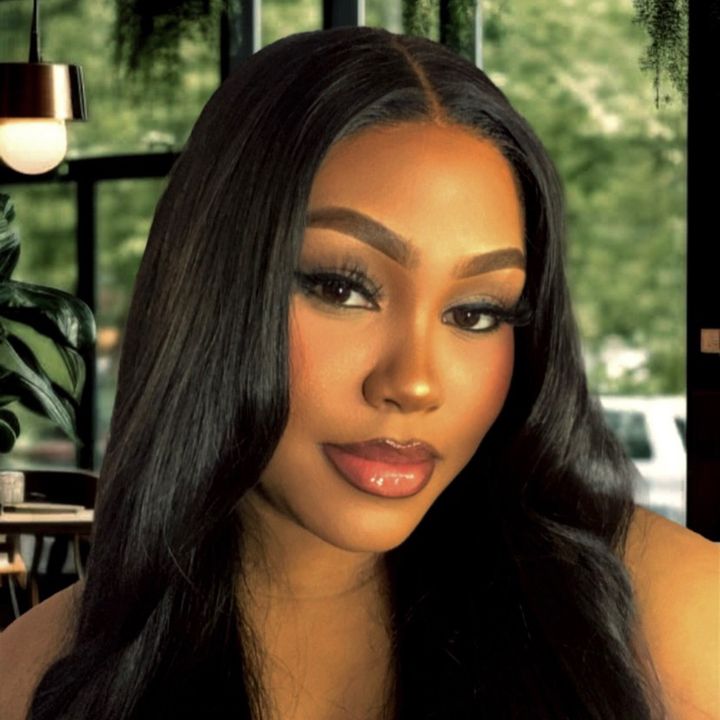 Profile Picture of Shannon Ryan (@makeupbyshannonryan) on Tiktok