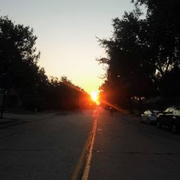 Profile Picture of Ayoub Attili (@ayoub_attili) on Poshmark