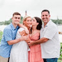 Profile Picture of Christine Morell (@christine-morell-2) on Quora