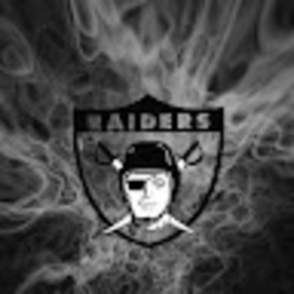 Profile Picture of David Borquez (@daveborq7) on Poshmark