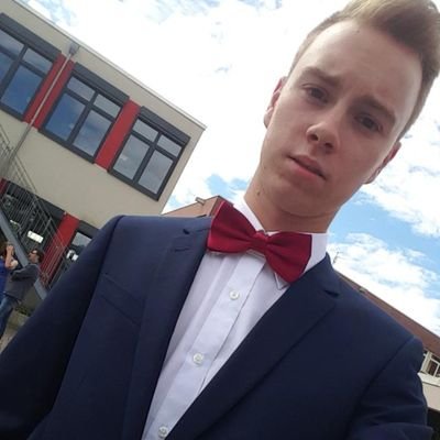 Profile Picture of Tom Schilinski (@Tom05351077) on Twitter