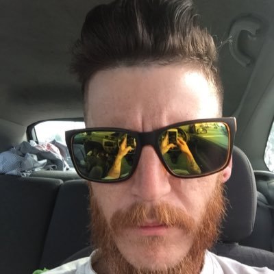 Profile Picture of Zach Waters (@aqua_mane13) on Twitter