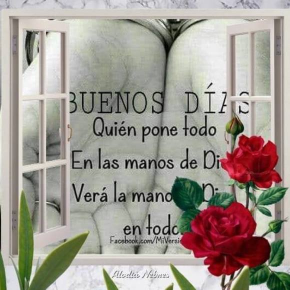 Profile Picture of Lucia Mosquera (@lucia_mosquera) on Poshmark