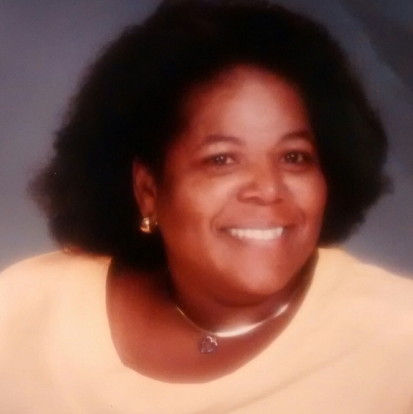 Profile Picture of Patricia Mcgee (@patmcgee1947) on Poshmark