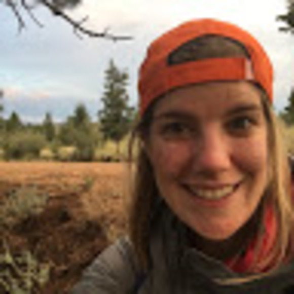 Profile Picture of Allison Doering (@allisonpdoering) on Poshmark