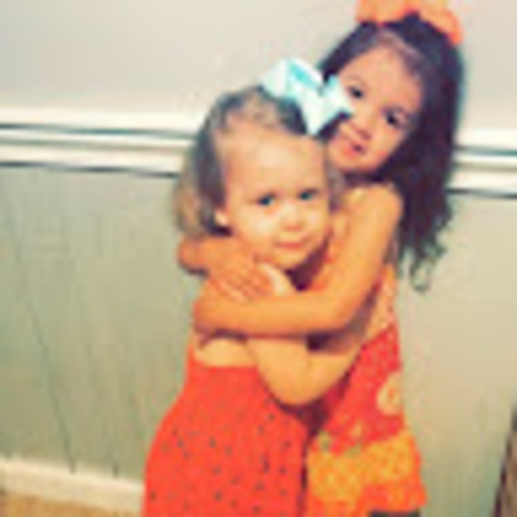 Profile Picture of Jacquelin Hicks (@jacquelin_hicks) on Poshmark