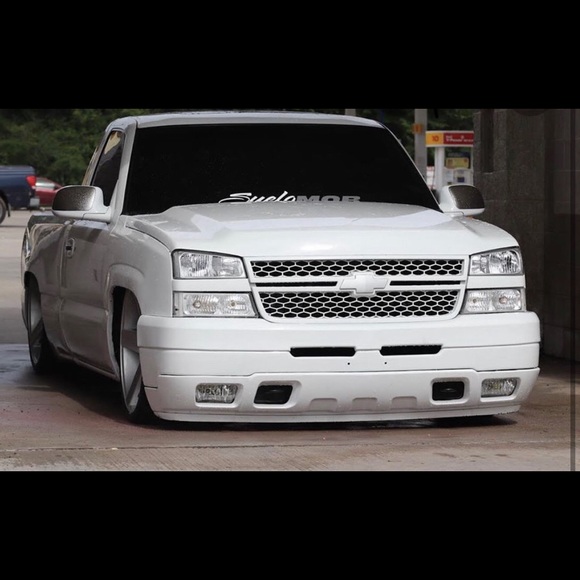 Profile Picture of Alejandro Marroquin (@alejandro121106) on Poshmark